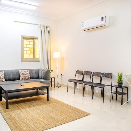 Luxurious Family 3 Bedroom Apartments 10 Mins Drive To Al-Masjid Nabawi - Nozol Noor 1 Medina Buitenkant foto