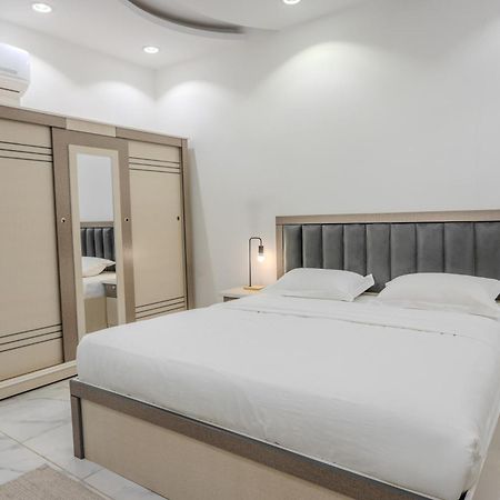 Luxurious Family 3 Bedroom Apartments 10 Mins Drive To Al-Masjid Nabawi - Nozol Noor 1 Medina Buitenkant foto