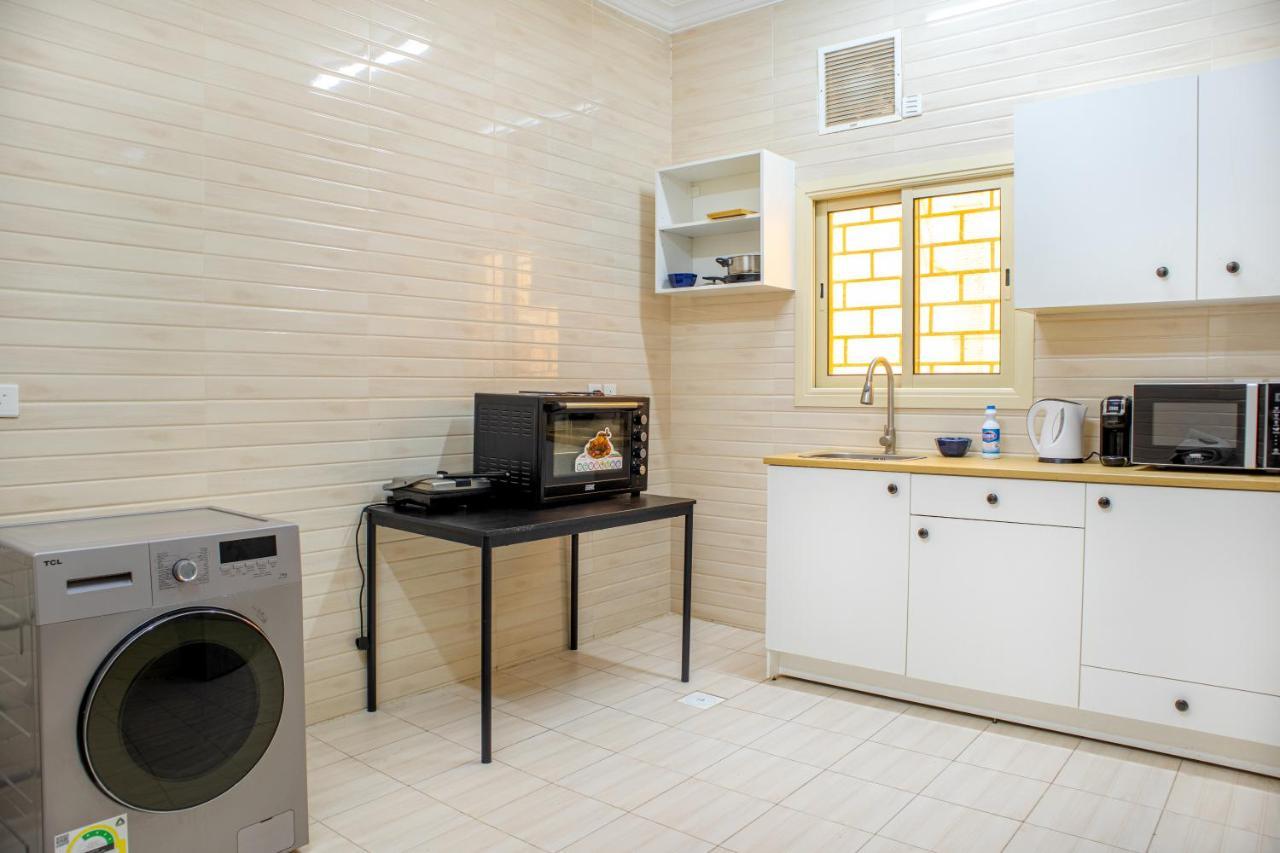 Luxurious Family 3 Bedroom Apartments 10 Mins Drive To Al-Masjid Nabawi - Nozol Noor 1 Medina Buitenkant foto